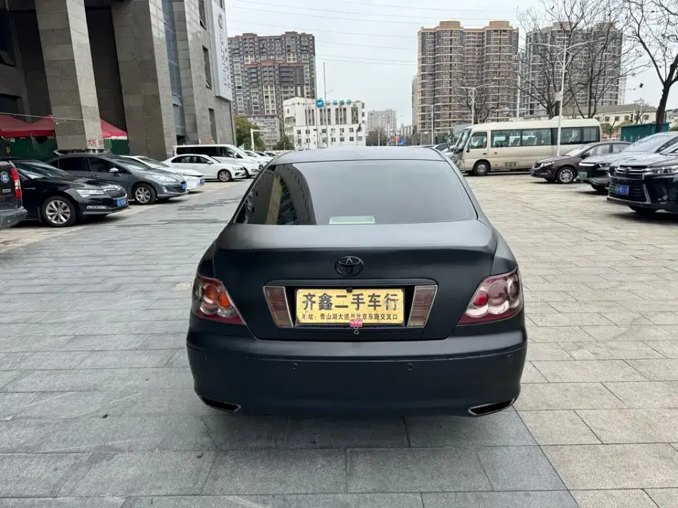 Toyota Reiz