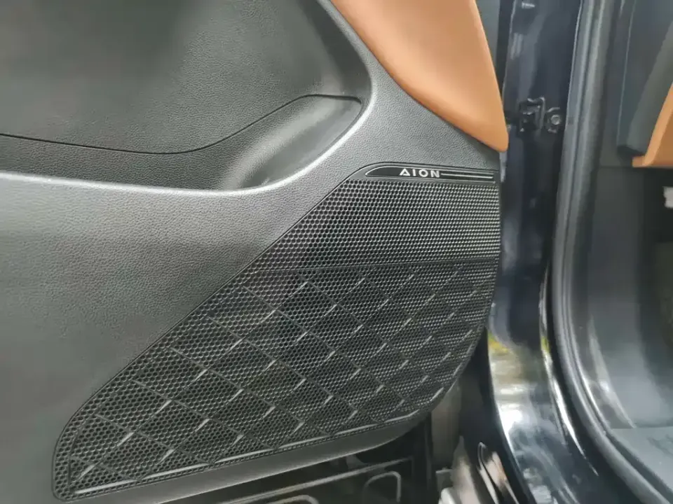 Aion AION V