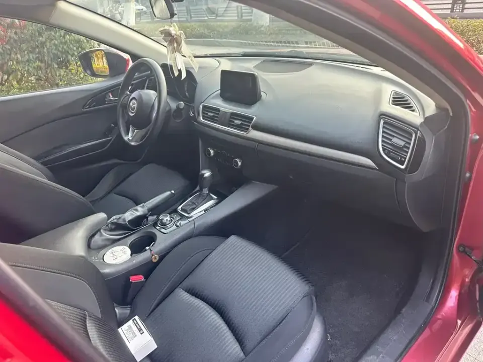 Mazda 3 Axela