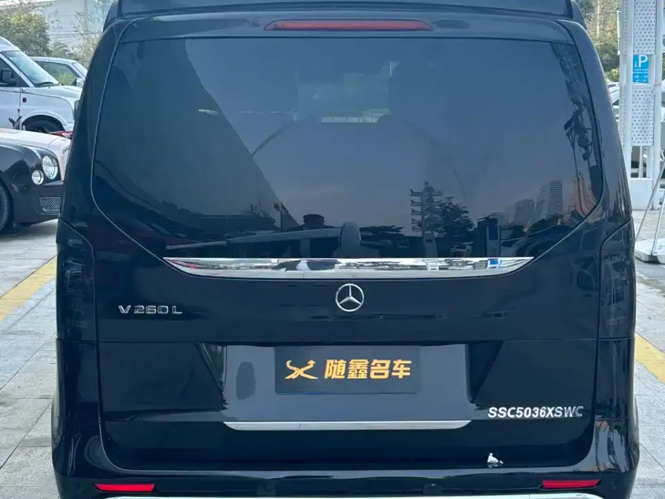Mercedes-Benz V-Class