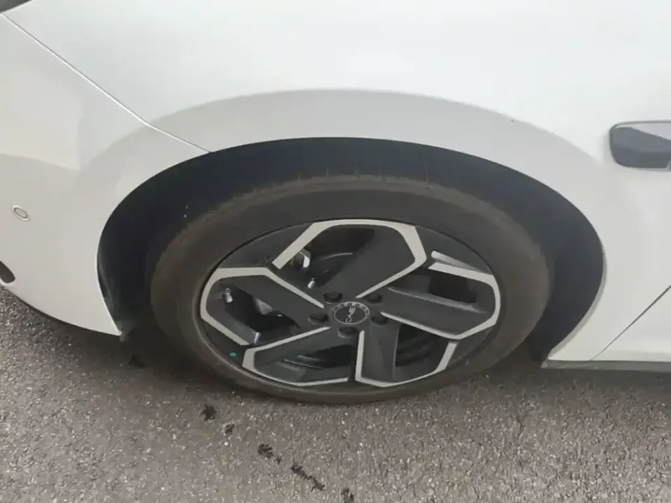 BYD Seal 06 DM-i Touring