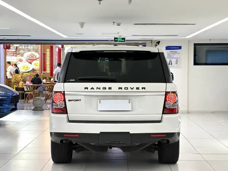 Land Rover Sport