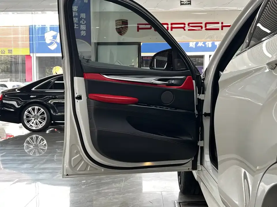 BMW X6 M