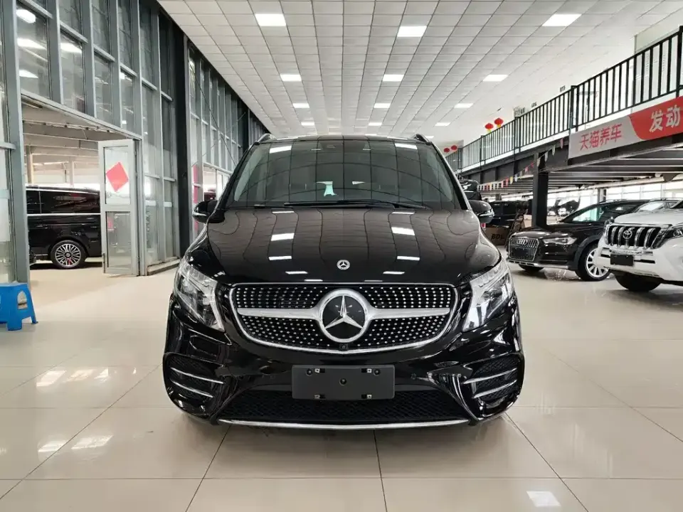 Mercedes-Benz V-Class