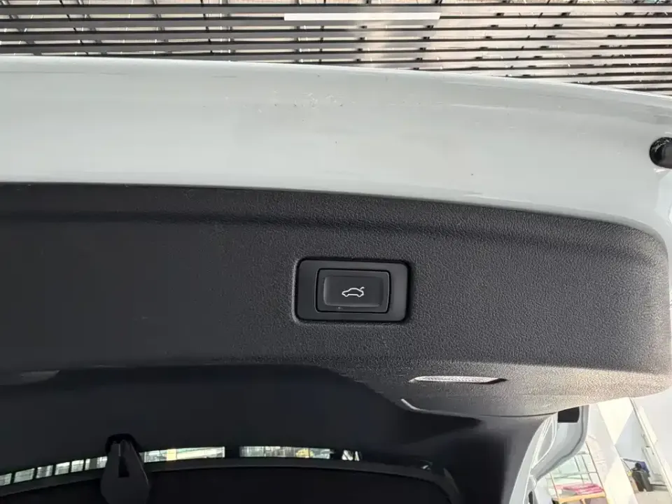 Audi A5 (Import)