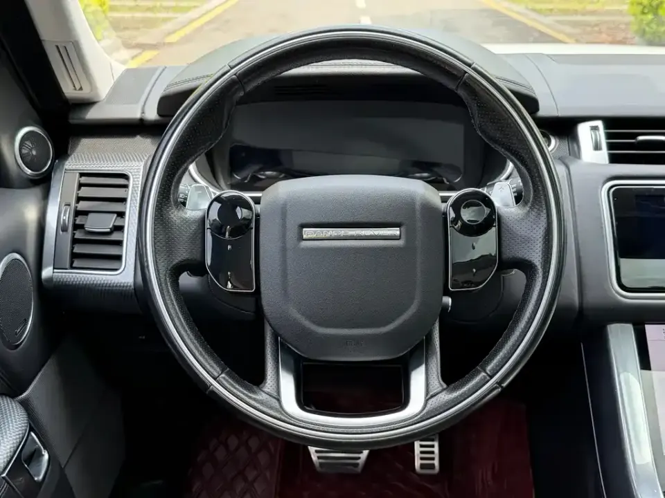 Land Rover Sport