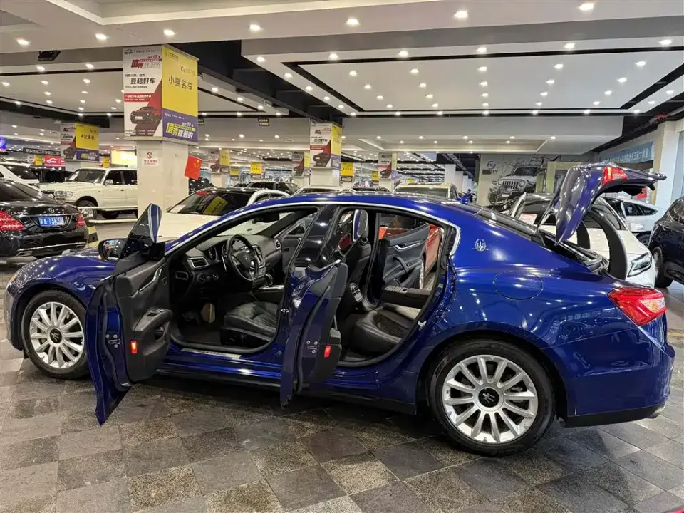 Maserati Ghibli