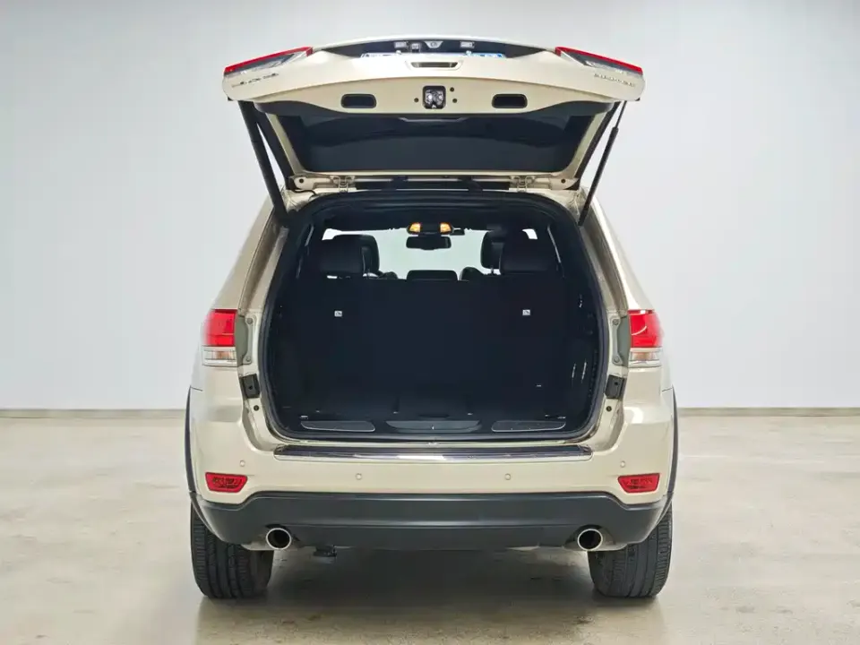 Jeep Grand Cherokee (Import)