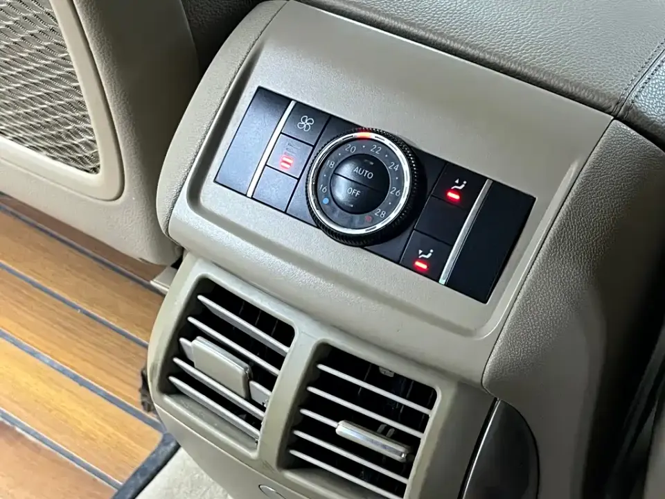 Mercedes-Benz R-Class
