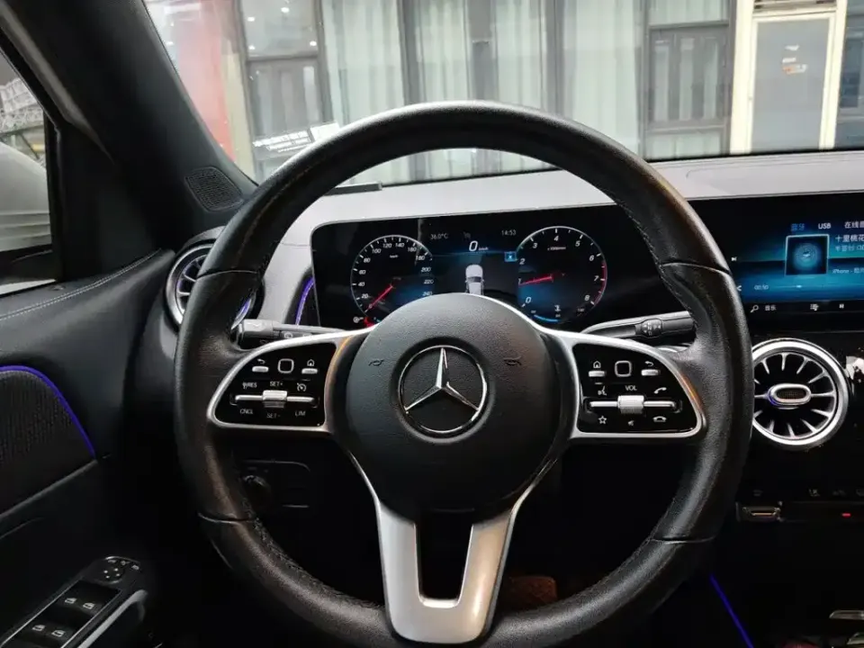 Mercedes-Benz GLB