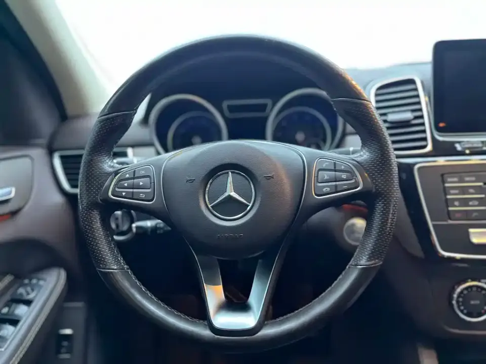 Mercedes-Benz GLE (Import)