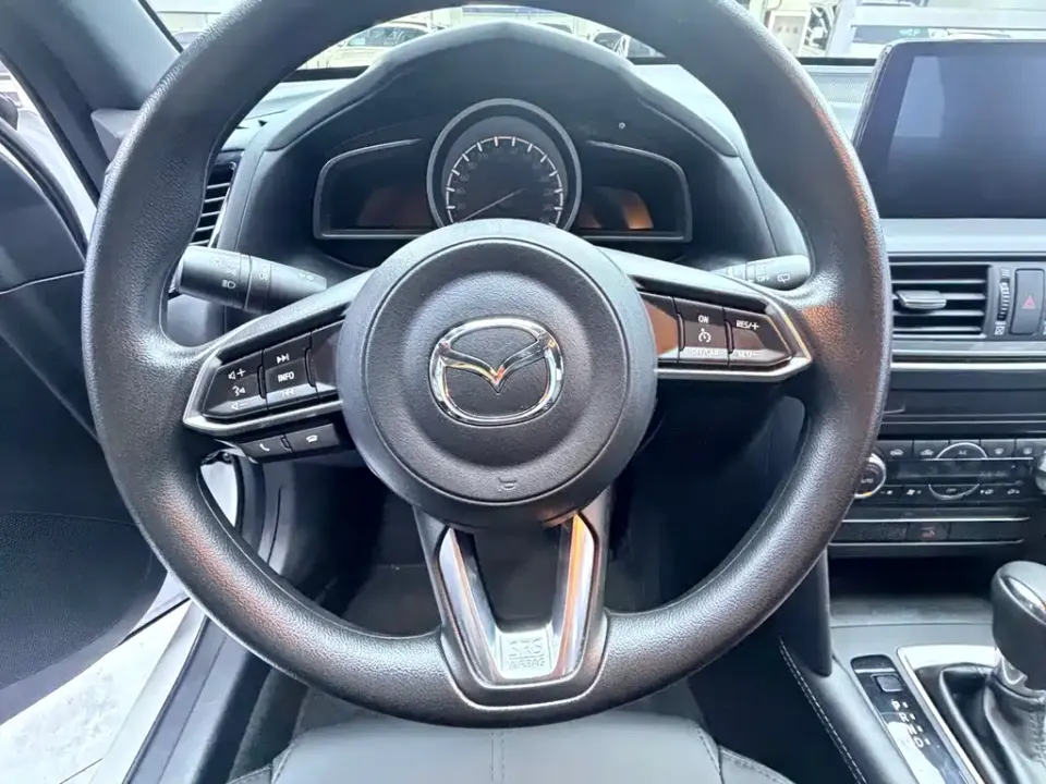 Mazda CX-4