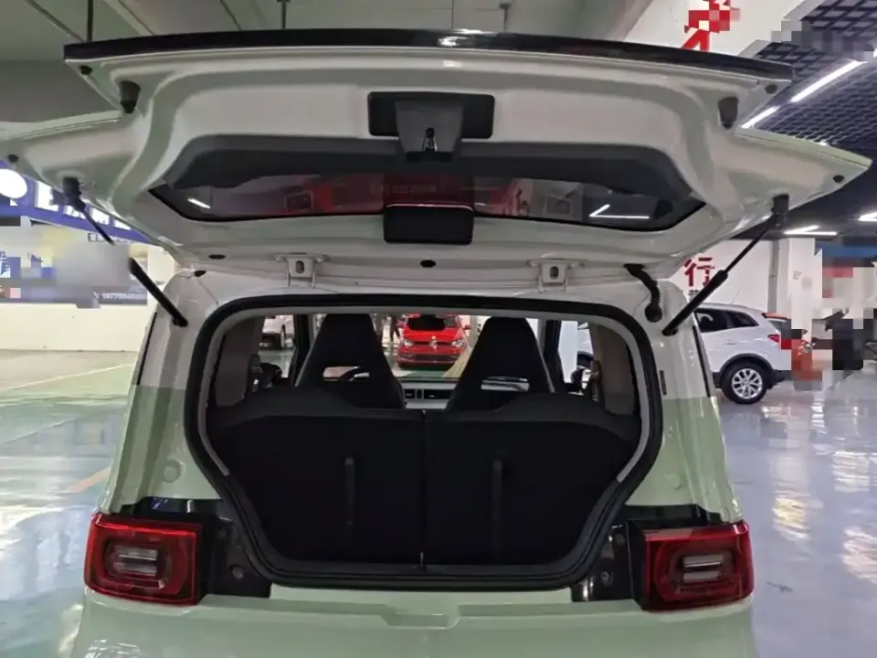 Wuling MINIEV