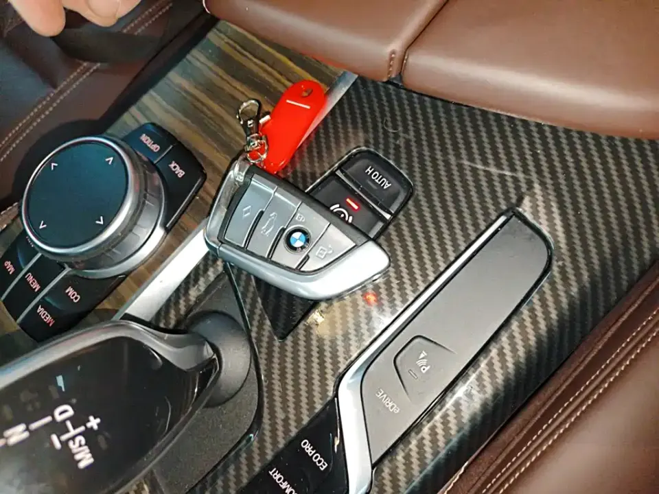 BMW 5 Series New Energy