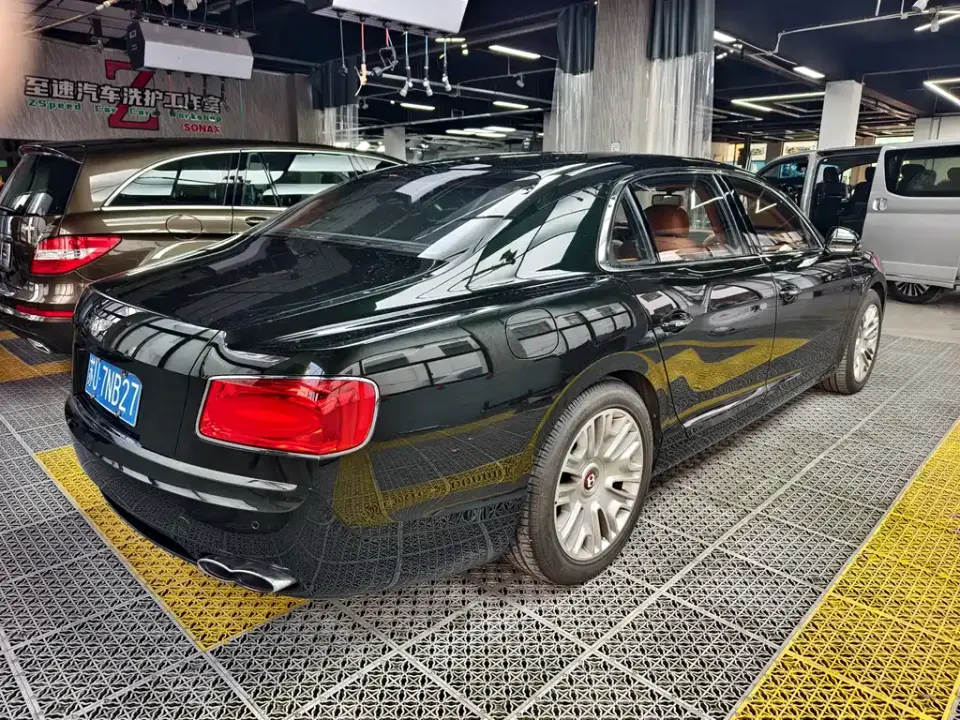 Bentley Flying Spur