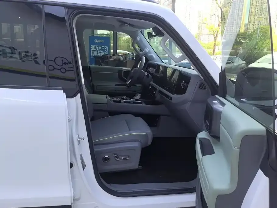 Beijing Off-Road BJ40 EREV