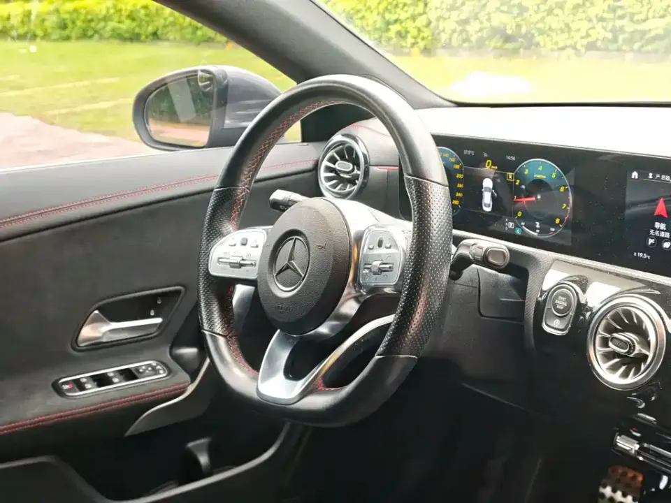 Mercedes-Benz CLA (Import)