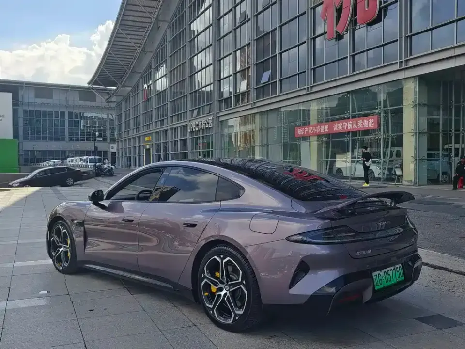 Xiaomi SU7