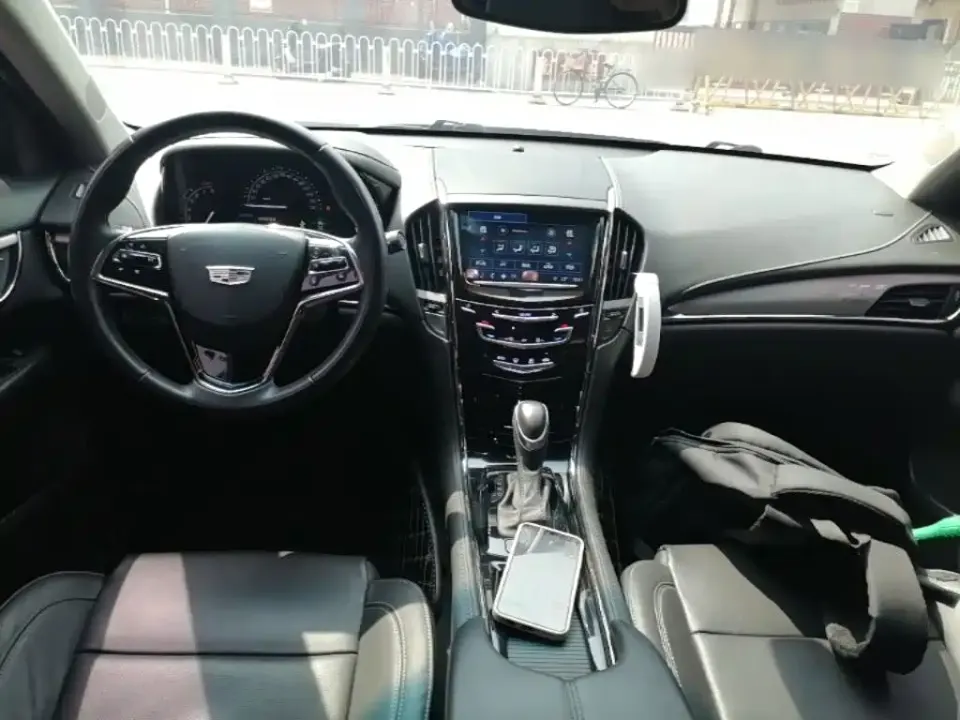 Cadillac ATS-L