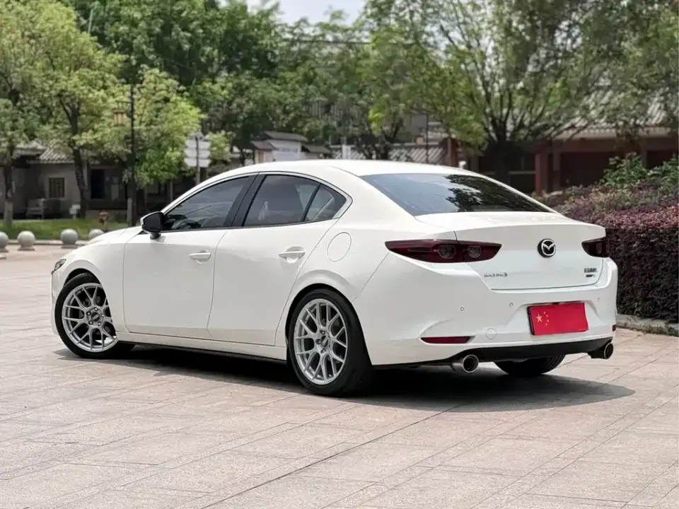 Mazda 3 Axela