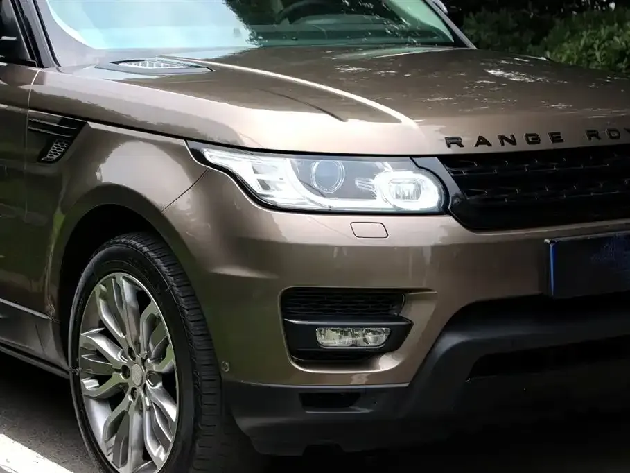 Land Rover Sport