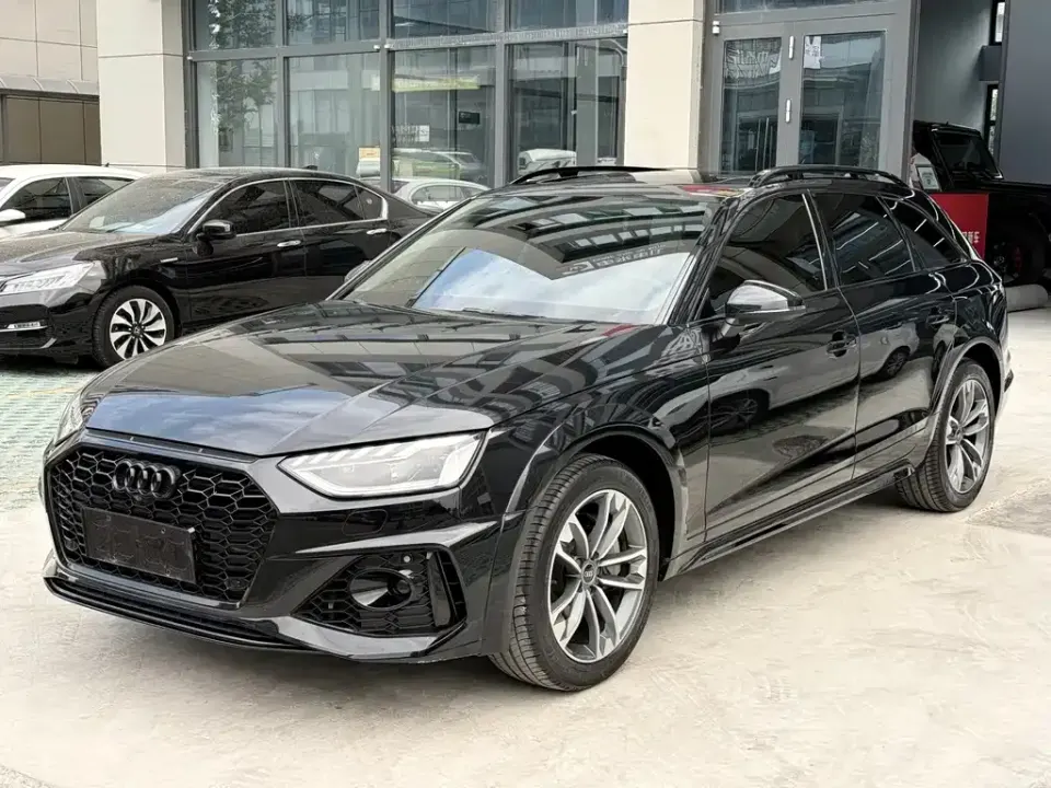Audi A4 (Import)
