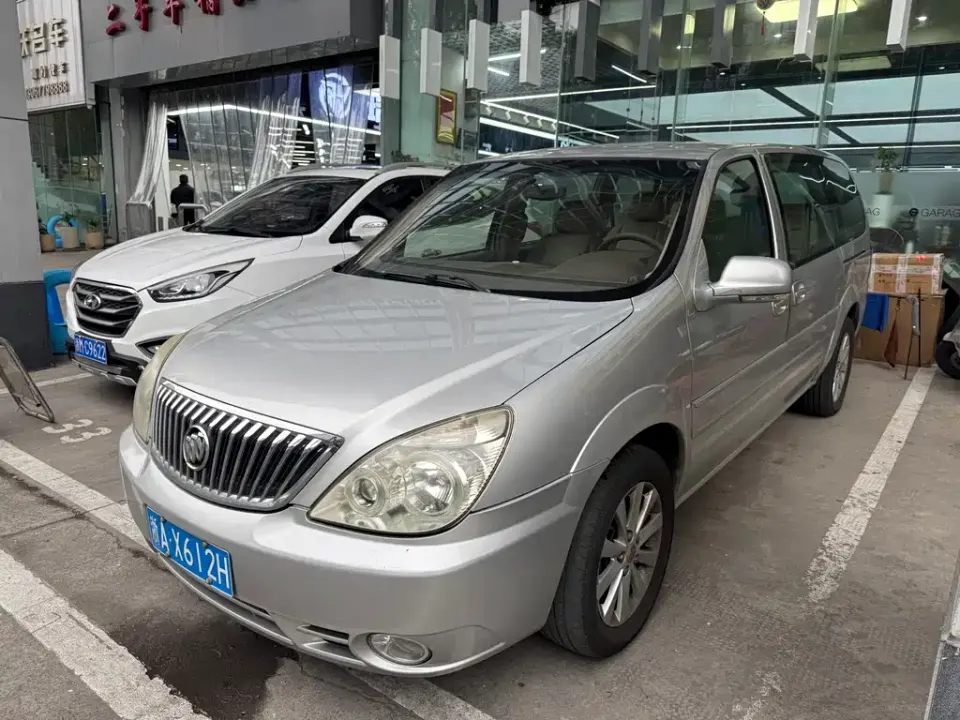 Buick GL8