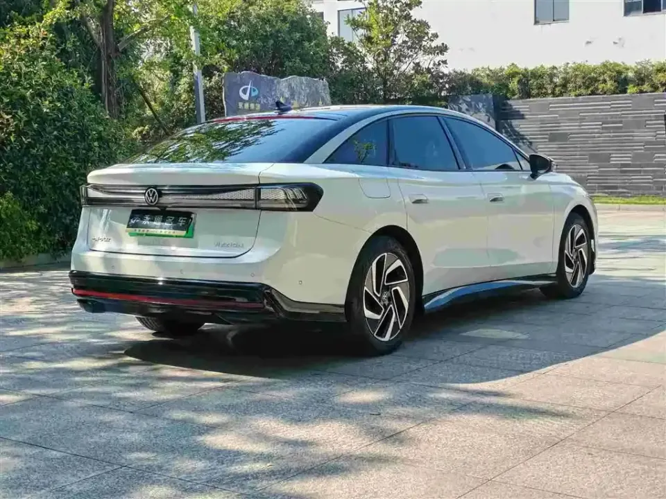 Volkswagen ID.7 VIZZION