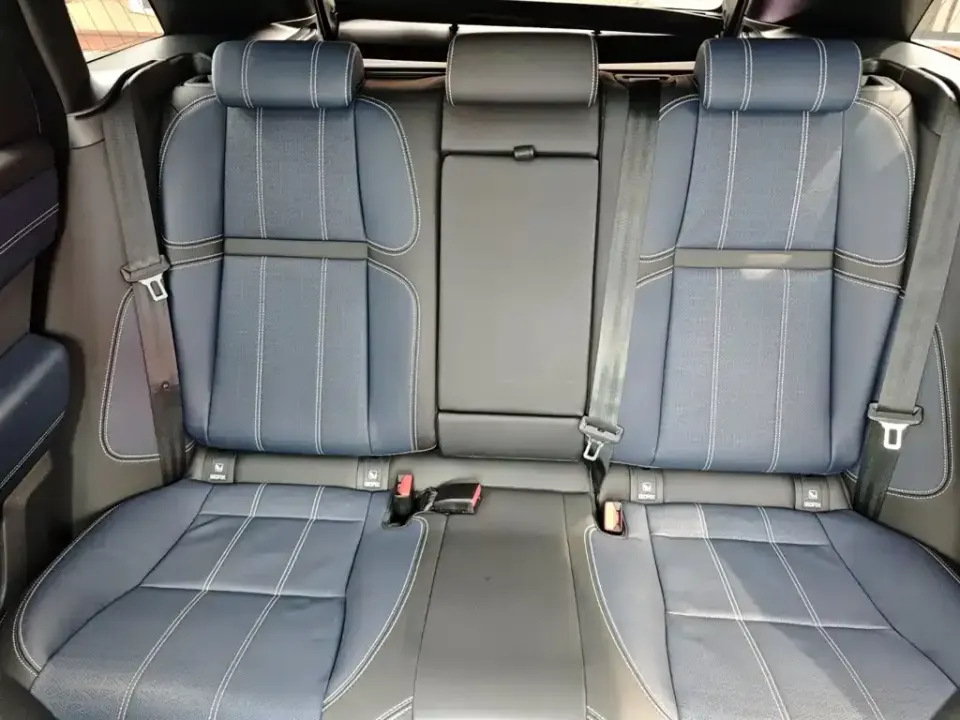 Land Rover Velar