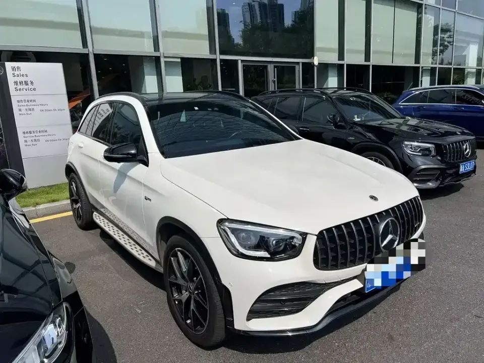 Mercedes-Benz GLC AMG