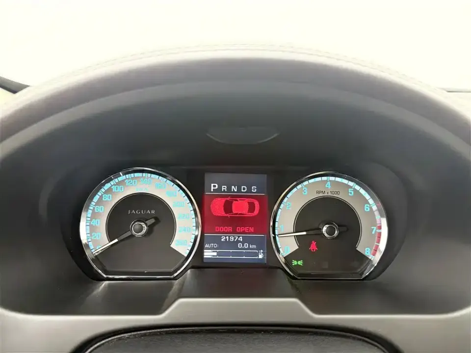 Jaguar XF