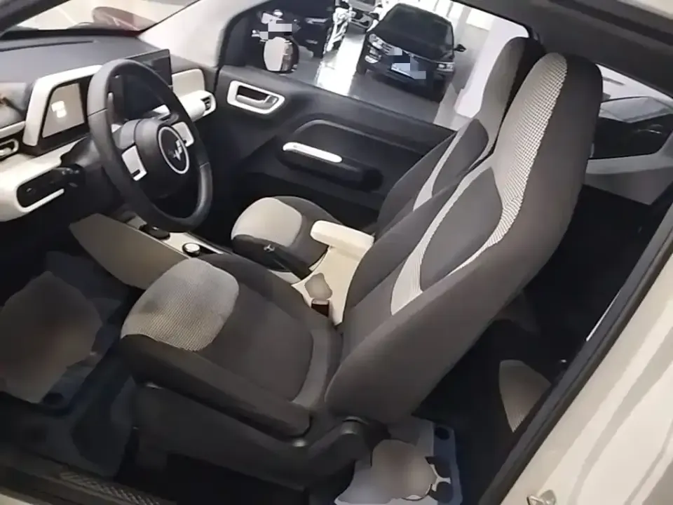 Wuling MINIEV