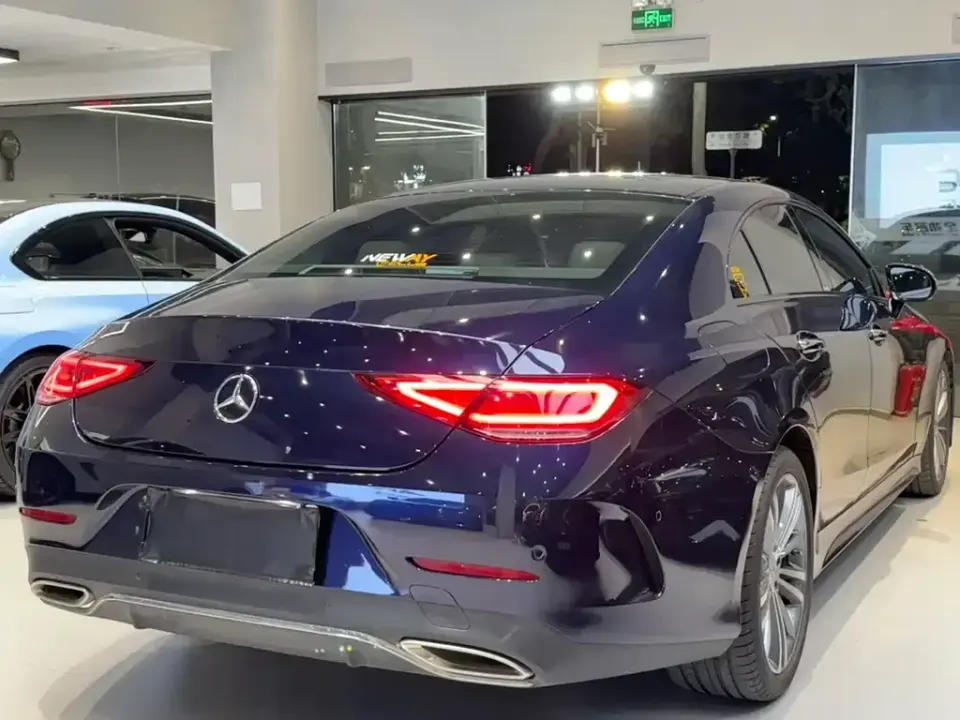 Mercedes-Benz CLS