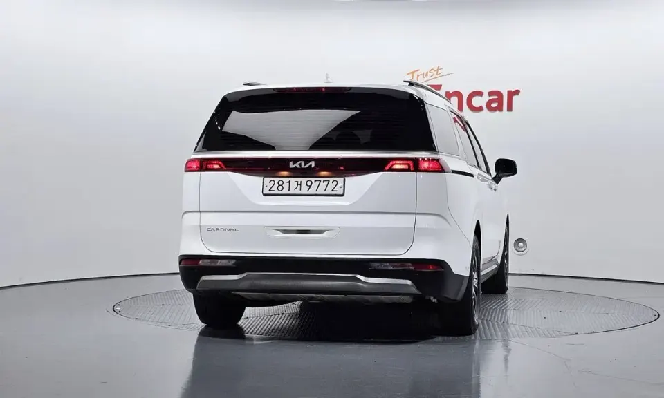 Kia Canival