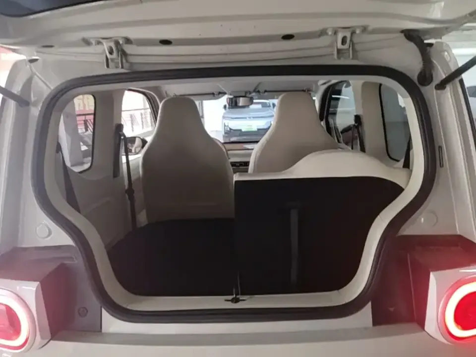 Wuling MINIEV