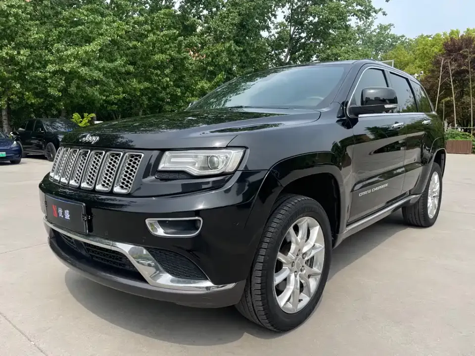 Jeep Grand Cherokee (Import)