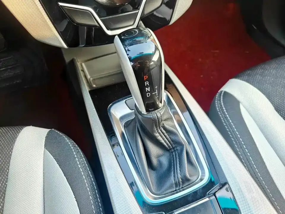 Luxgen U6