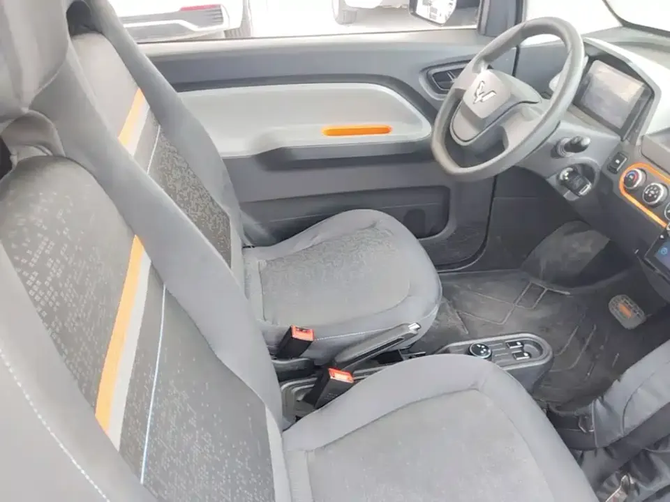 Wuling MINIEV