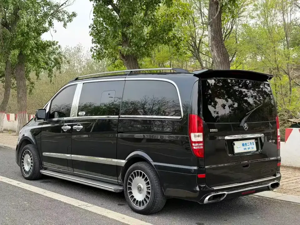 Mercedes-Benz Viano