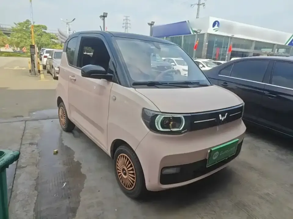 Wuling MINIEV