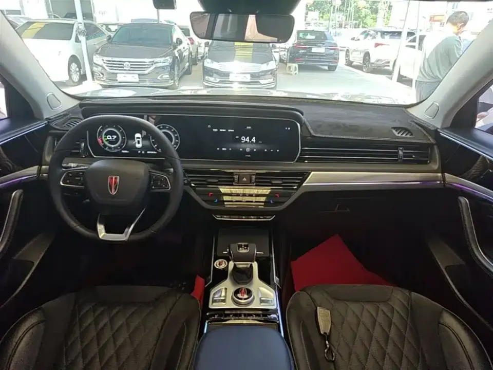 Hongqi Hongqi HS5
