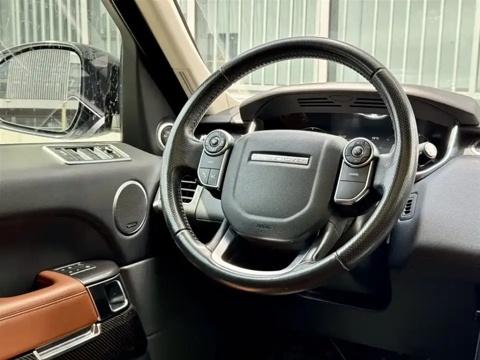 Land Rover Sport