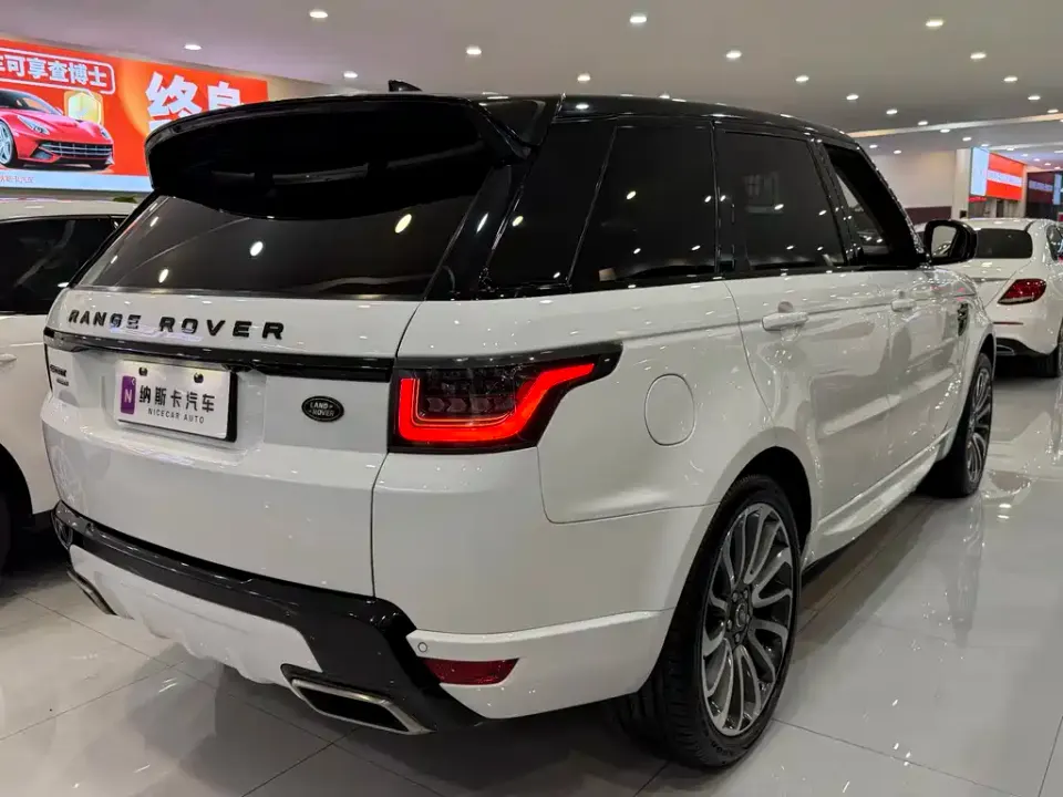Land Rover Sport