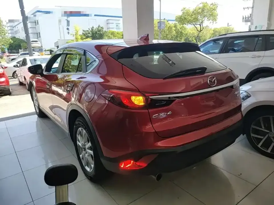 Mazda CX-4