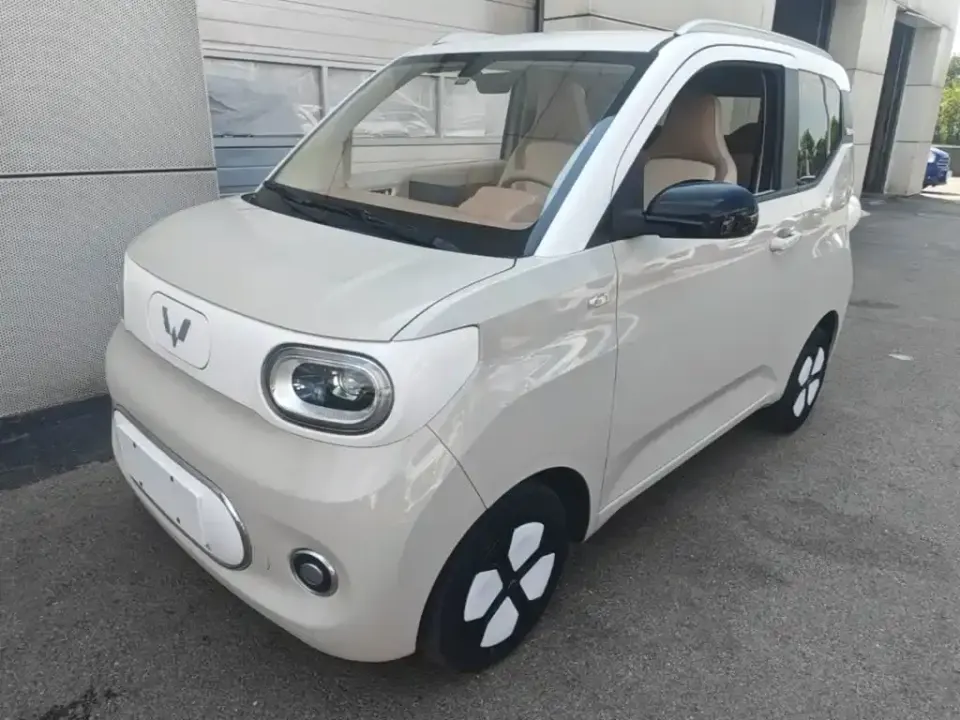Wuling MINIEV