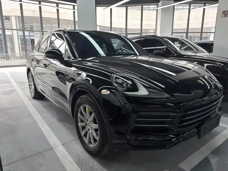 Porsche Cayenne Hybrid