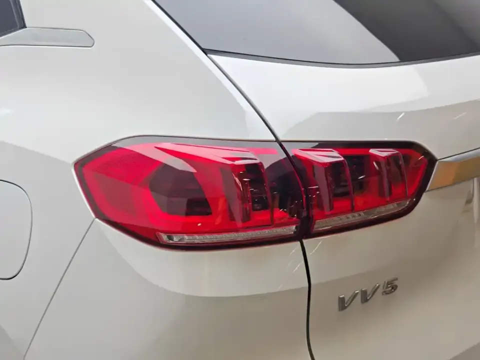 WEY Wey VV5