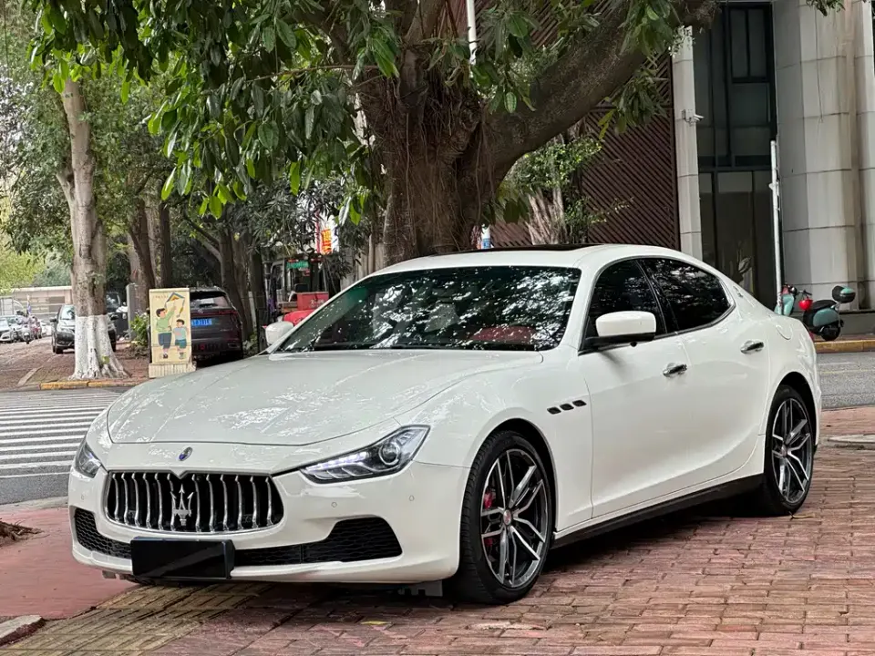 Maserati Ghibli