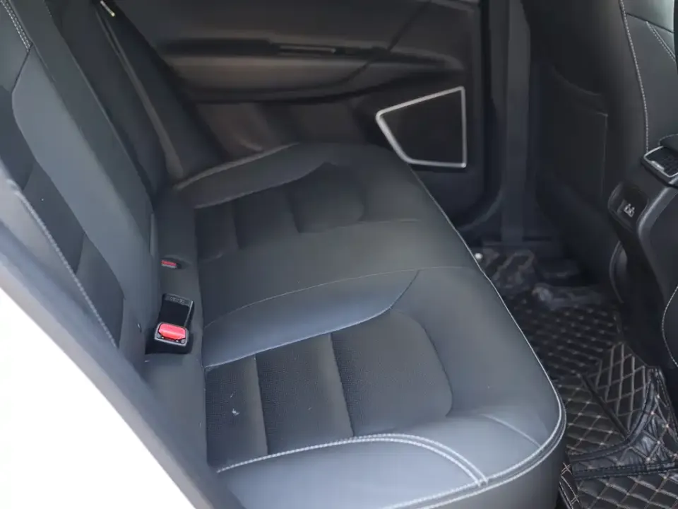 Geely Emgrand GL