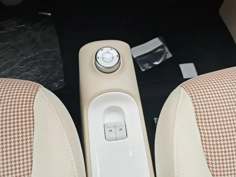 Wuling MINIEV